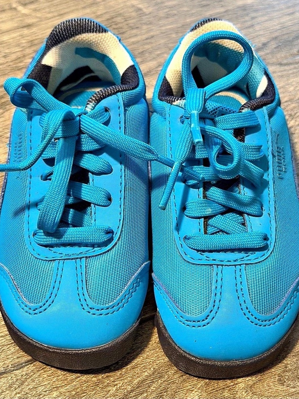 Toddler Size 6 Blue Lace Up Sneakers Puma Shoes Boys Girls Unisex